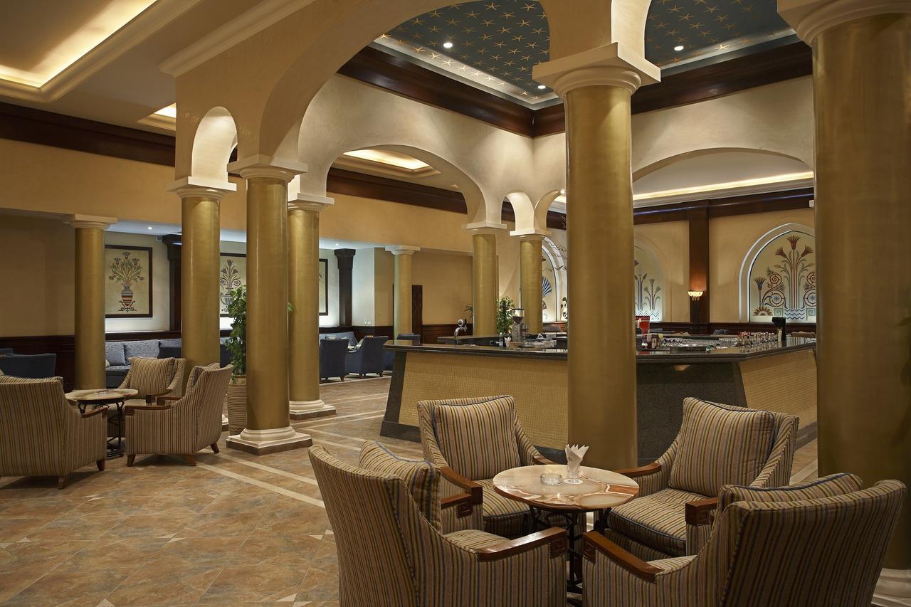 Jaz Mirabel Resort Šarm aš-Šajch Restaurace fotografie The lobby of the hotel